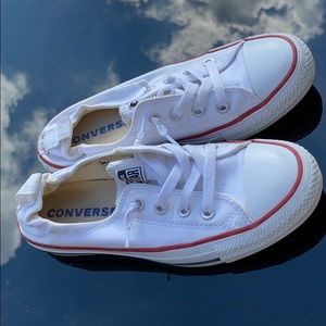 Converse slip on’s